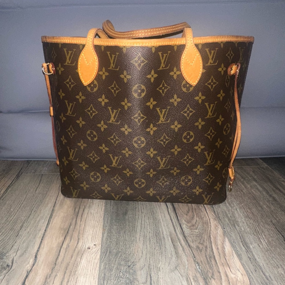 Louis Vuitton neverfull mm